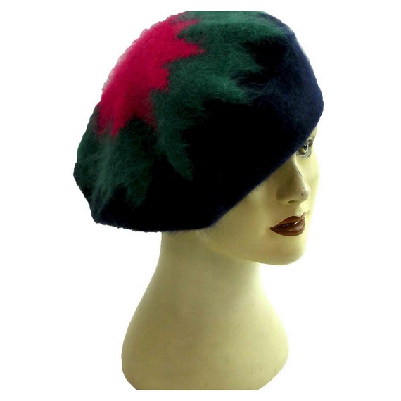 Mohair Beret from Blue17 vintage Mohair Beret from Blue17 vintage