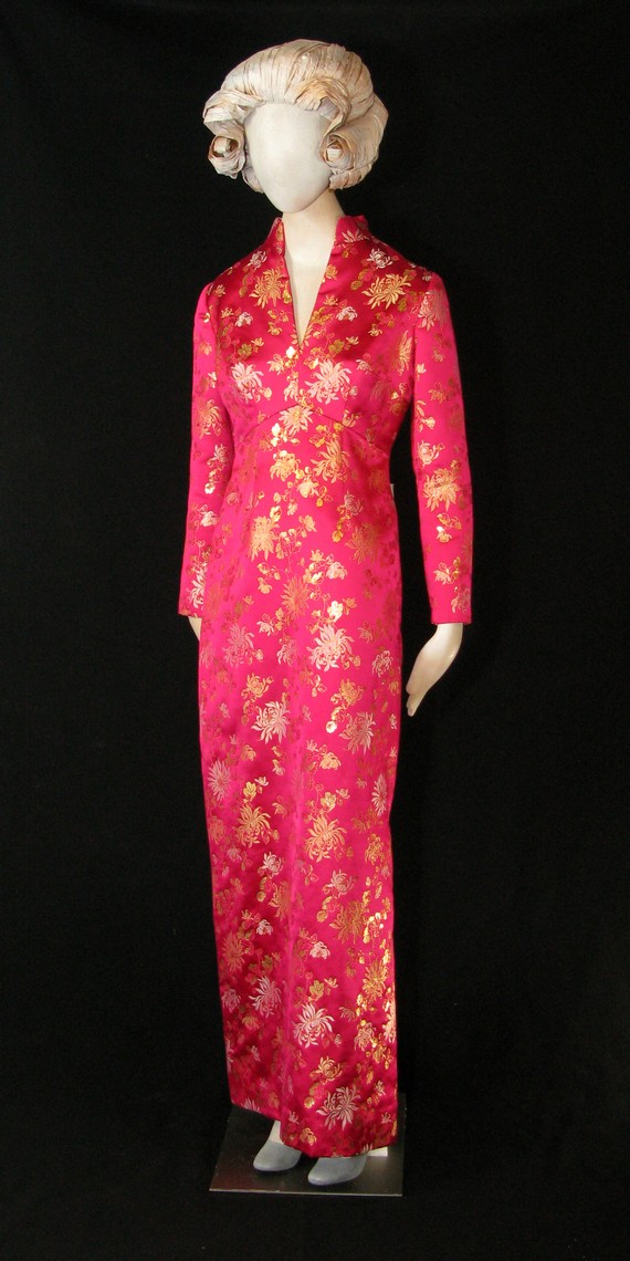 First Lady Betty Ford's pink brocade floral print gown, 1974. First Lady Betty Ford's pink brocade floral print gown, 1974.