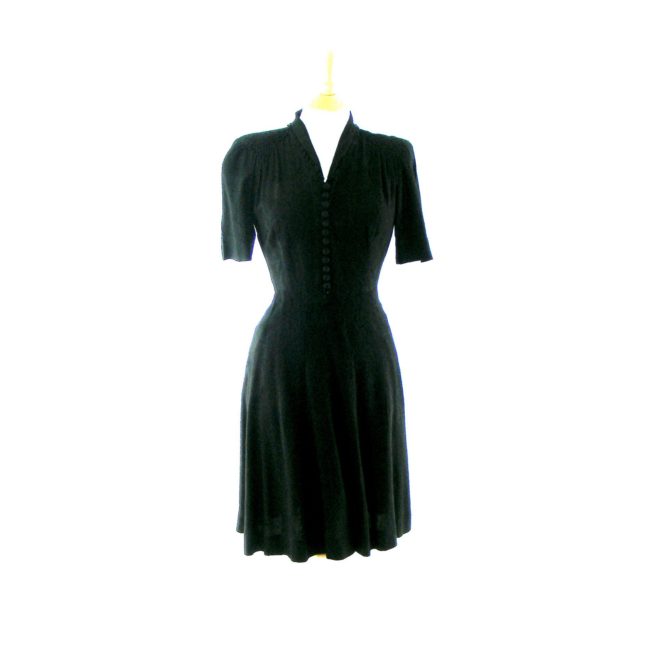 Short black 40s dress
