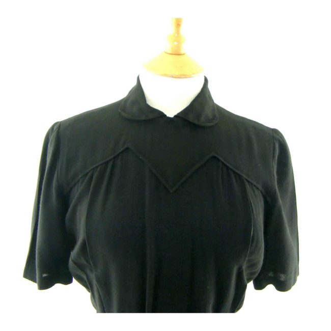 Black-vintage-dress-1940s,front