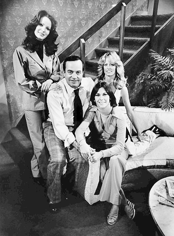 Charlie's Angels cast in their 1970s vintage shirts Charlie's Angels cast in their 1970s vintage shirts