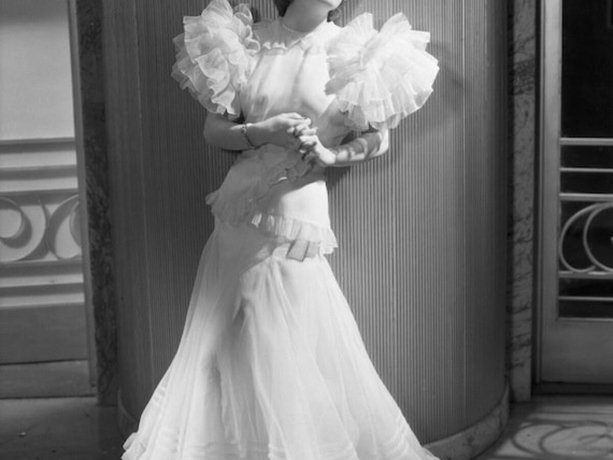 1930s dress fashion | 1930s dress, 30s fashion Your Style Guide to the