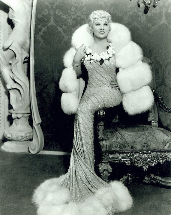 The ultimate in lavish 1930s fashion - 1930