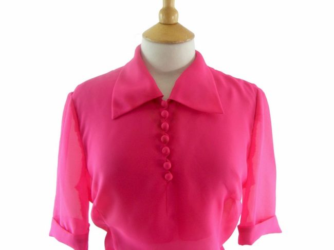 Close up of 60s Fuchsia Colored Short Sleeved Blouse