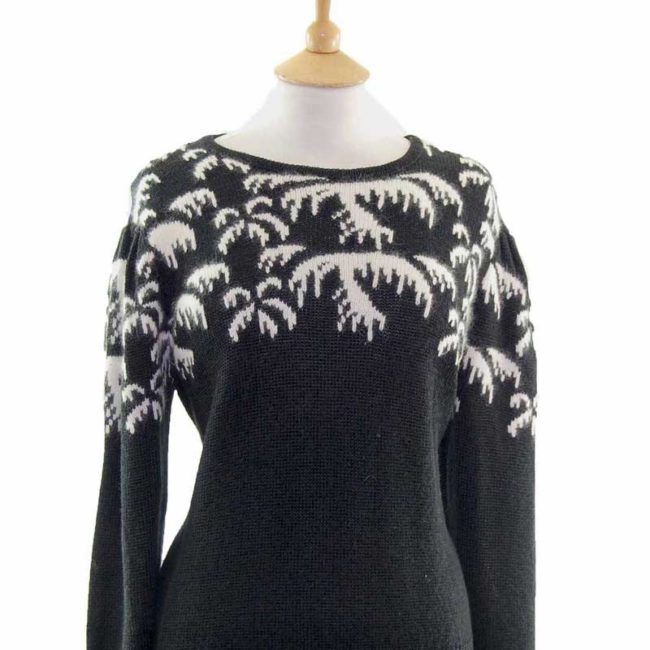 Close up of Ladies Black And White Long Sleeved 80s Sweater