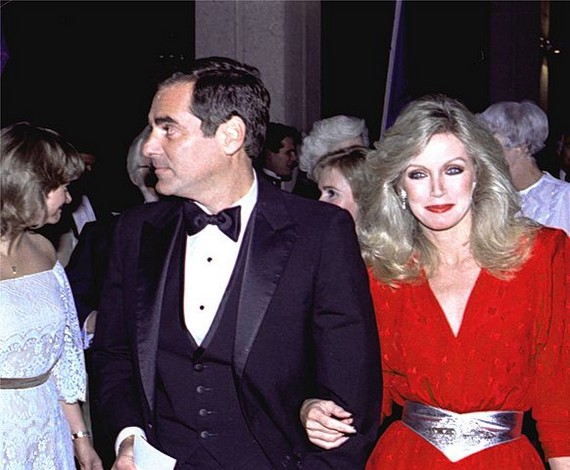 80s clothing in UK - Donna Mills 1981.photo by Alan Light 80s clothing in UK - Donna Mills 1981.photo by Alan Light