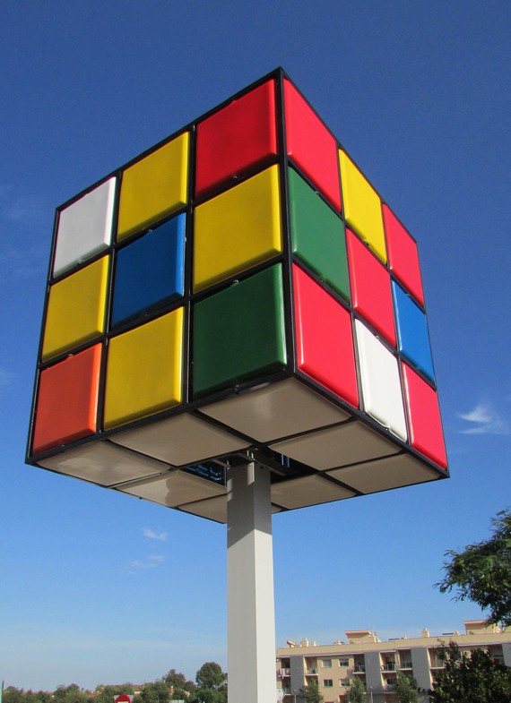 Huge Rubrik cube sculpture Huge Rubrik cube sculpture