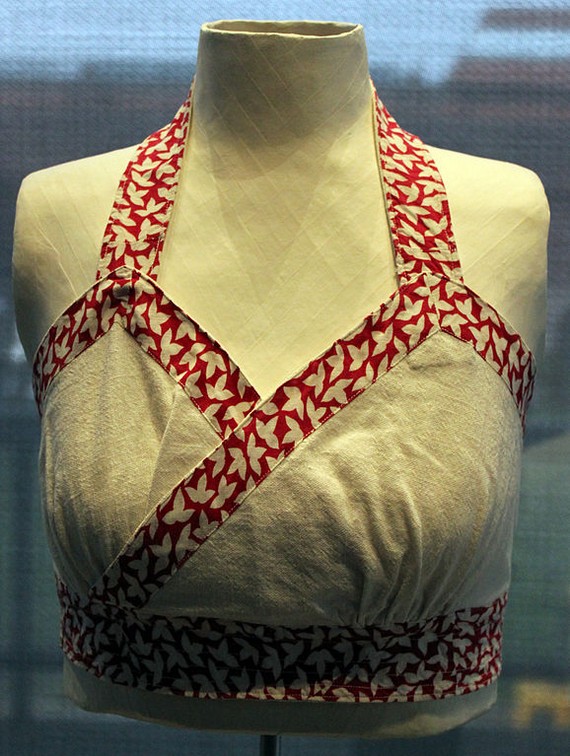 Retro vintage clothing - 1947 swimsuit top Retro vintage clothing - 1947 swimsuit top