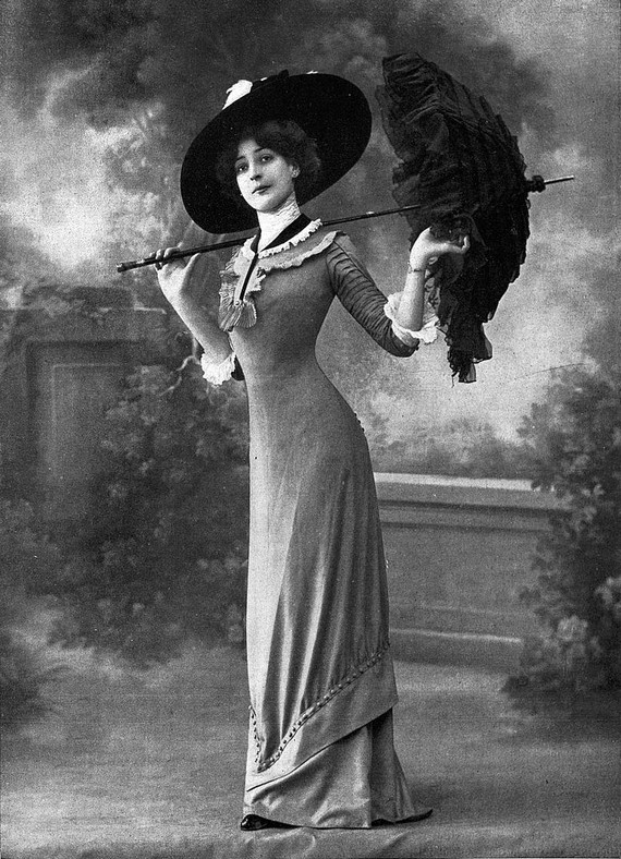 english dress designers British fashion designers