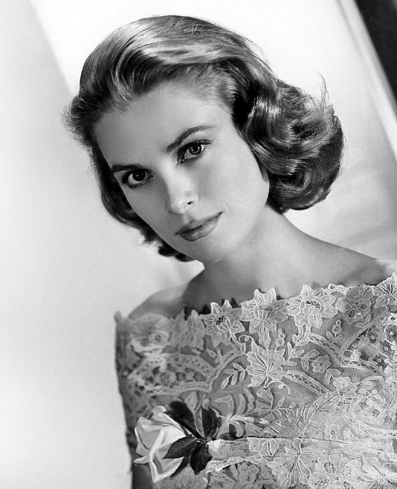 -Grace Kelly photo. -Grace Kelly photo.