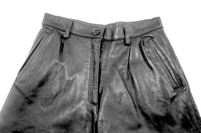 Front close up of 90s Womens Leather Shorts