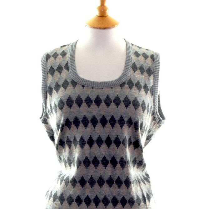 Front close up photo of 70s Grey Diamond Print Tank Top