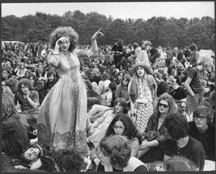 Hippy 60s festival fashion