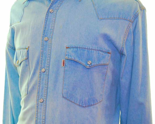 chest of Mens Lee Denim Shirt