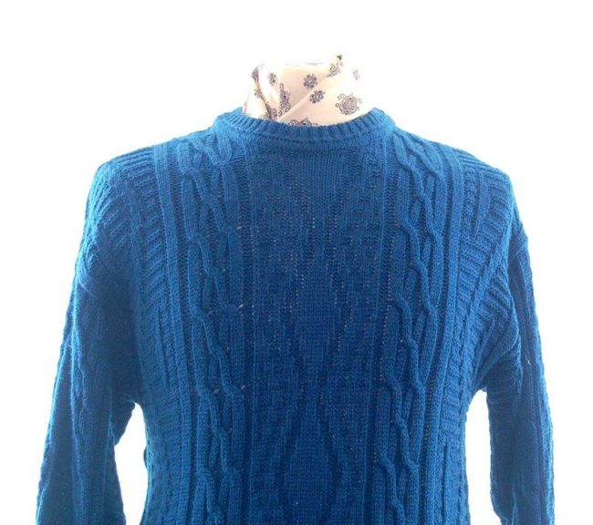 close up 80s Blue Cable Knit Jumper
