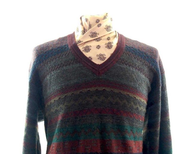 close up 80s Zigzag Jumper