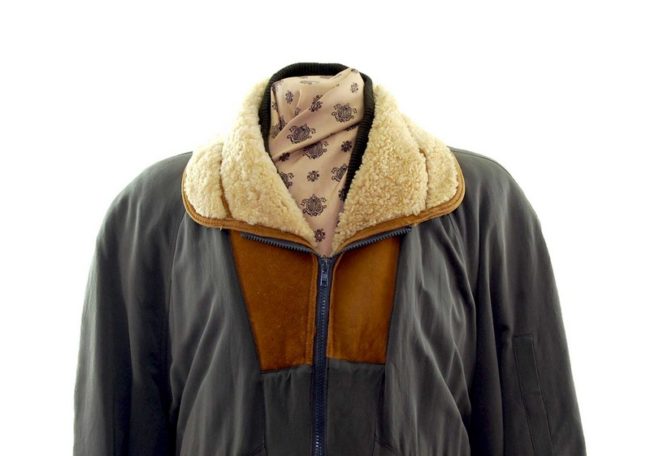 close up 90s Sheep Skin Collar Bomber Jacket