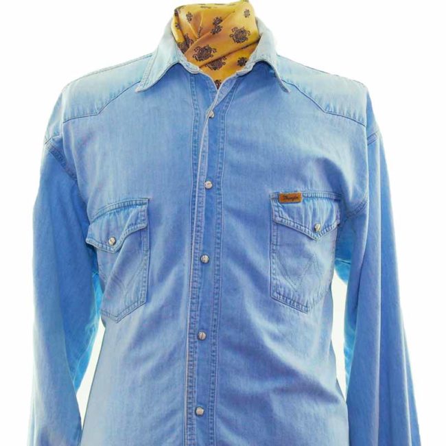 close up of Wrangler Pale Blue Western Shirt