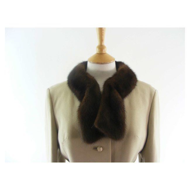 60s Fur Trim Beige Woolen Jacket - 16 - Image 2
