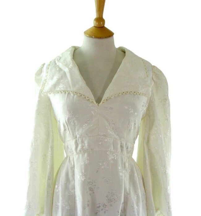 1960s Satin Wedding Dress - Image 2
