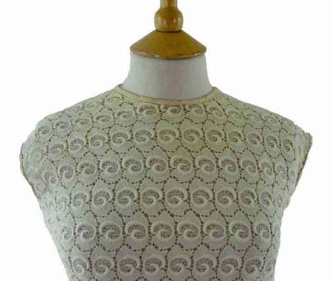 1960s White Lace Top - Image 2
