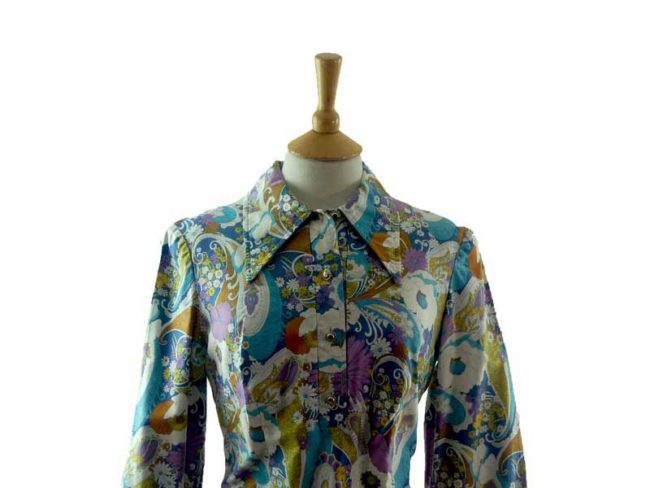 70s-Paisley-and-Floral-blouse-close-up