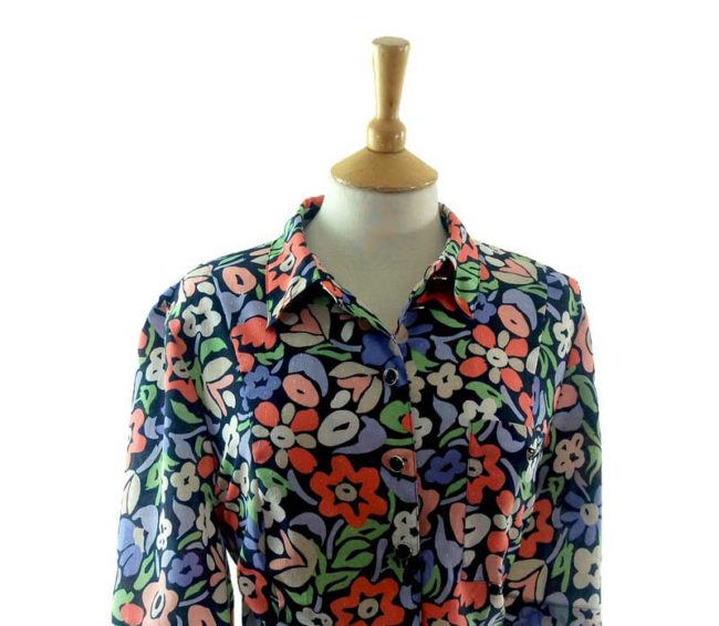 90s-Floral-blouse-close-up