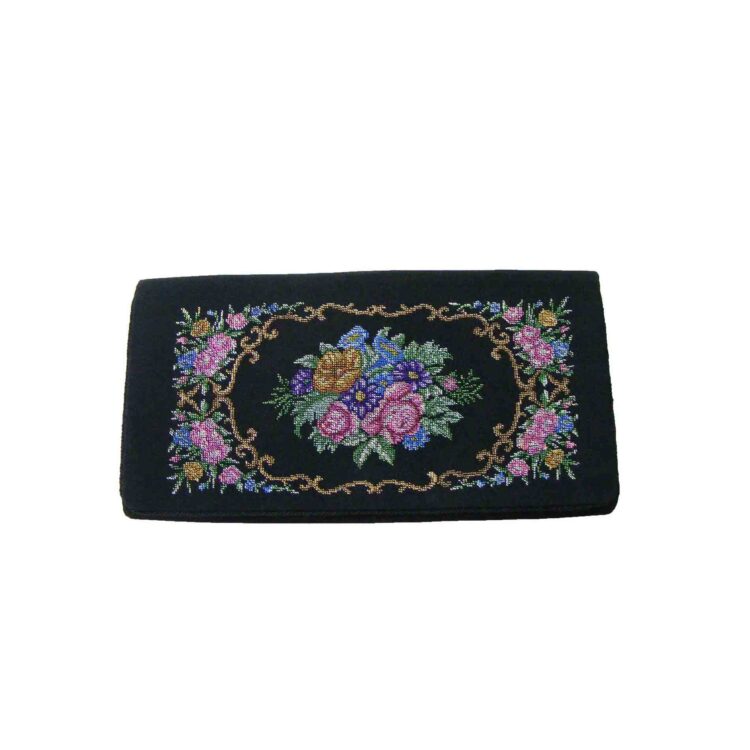 90s_Needlepoint_Multicolored_Clutch_Bag@price25product_cattapestry-bagslatest-productspa_colorMulticolouredatt_era90stimestamp1494345535.jpg