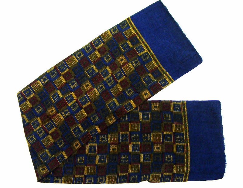 60s Multicolored Squares Print Scarf - Image 3