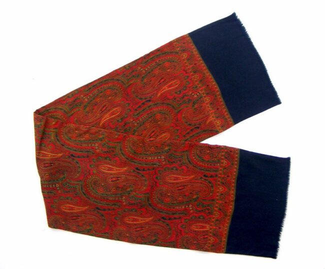 60s Red Blue Paisley Scarf - Image 2