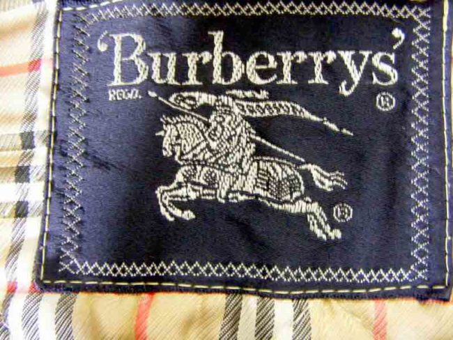 Burberry Yellow Quilted Jacket - Image 3