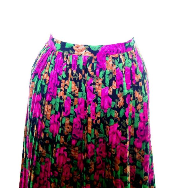 60s Vibrant Floral Print Pleated Skirt - 6 - Image 2
