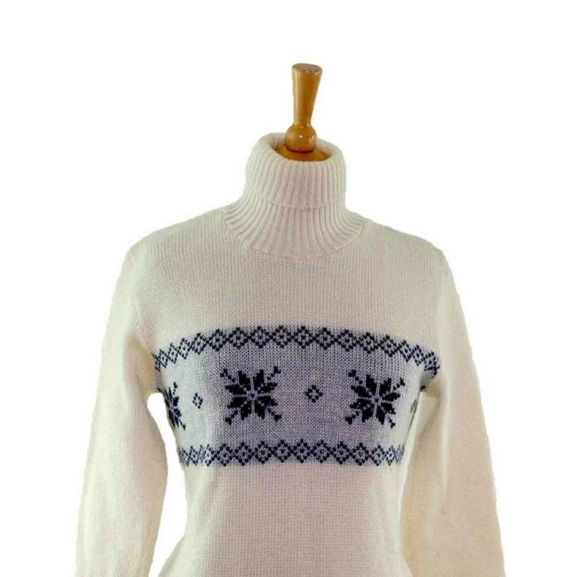 80s Womens White Roll Neck Snowflake Sweater  - 8 - Image 2