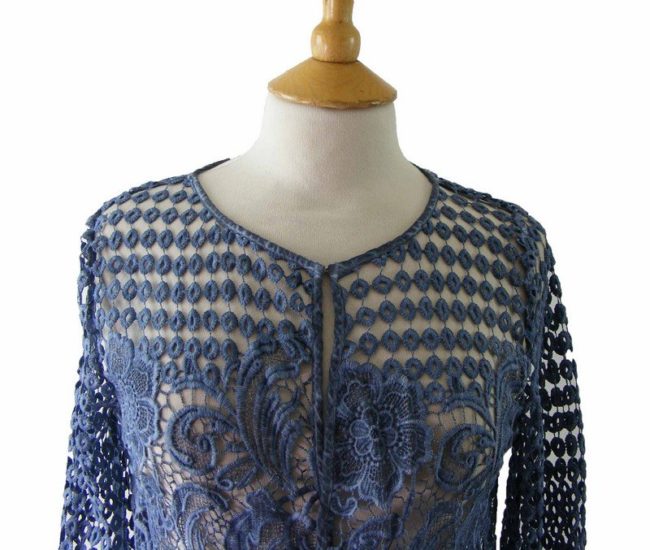 90s Blue Floral Crotchet Cropped Top - 8 - Image 2