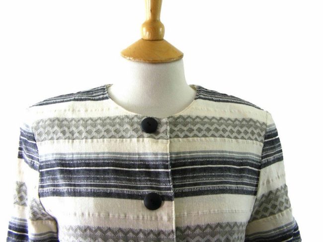 90s Cropped Striped Short Sleeved Top - 10 - Image 2