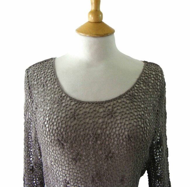 90s Grey Floral Crotchet Top - 8 - Image 2