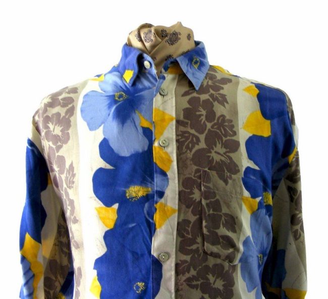 90s Vintage Floral Printed shirt - Image 2
