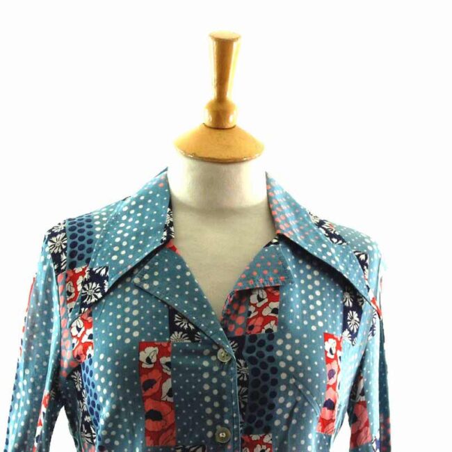 Close-up-of-Blue-Floral-Patterned-Long-Sleeve-Button-Through-70s-Blouse