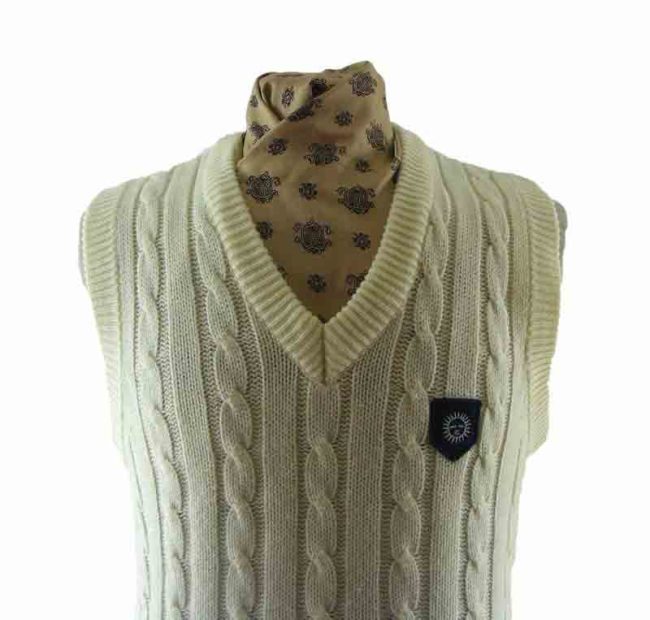 Mens White V Neck Cable Knit Sleeveless Cricket Sweater - M - Image 2