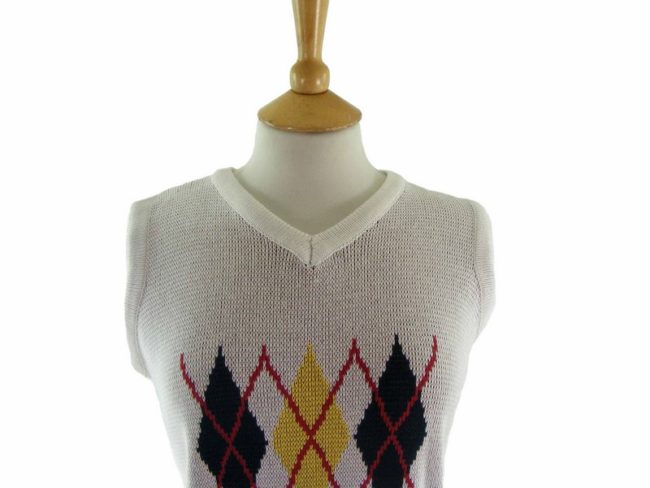 70s White Diamond Knitted Tank Top -14 - Image 2