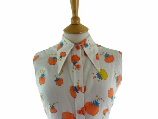 70s White Pumpkin Patterned Blouse - 12 - Image 2