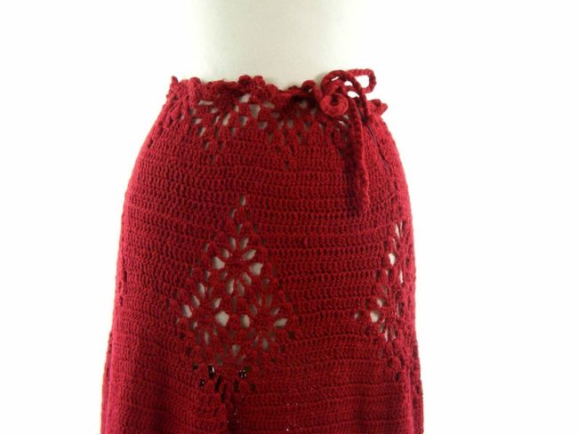 70s Red Crochet Flared Skirt - 10 - Image 2