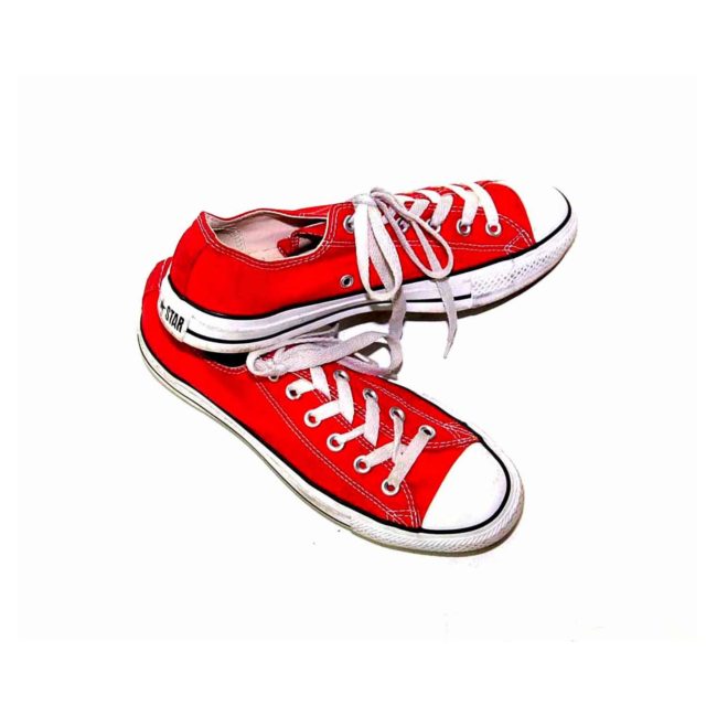 Vintage Red Converse Sneakers - 7.5 - Image 2