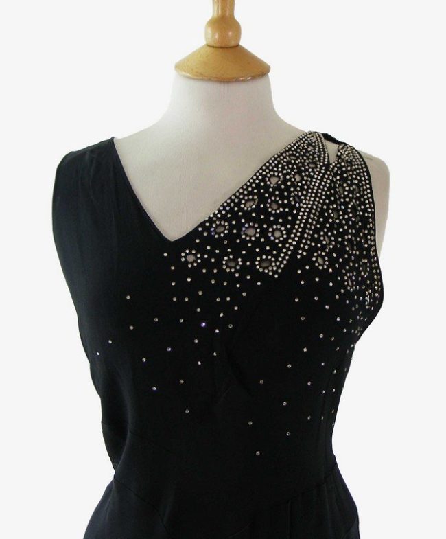 Full Length 1940s Evening Dress - Image 3
