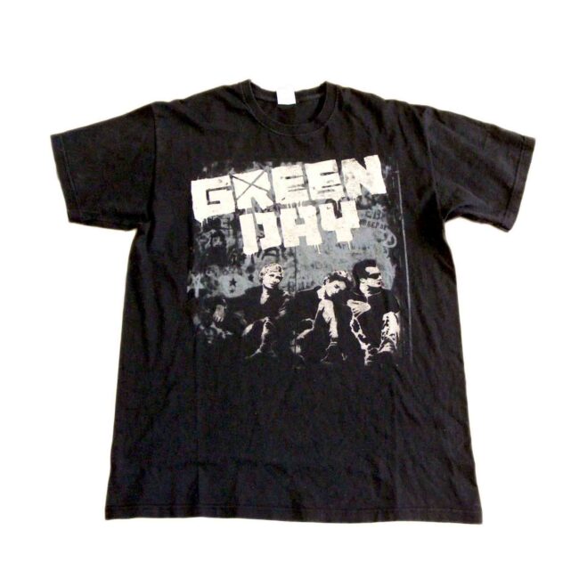Green day 2010 T shirt - Small