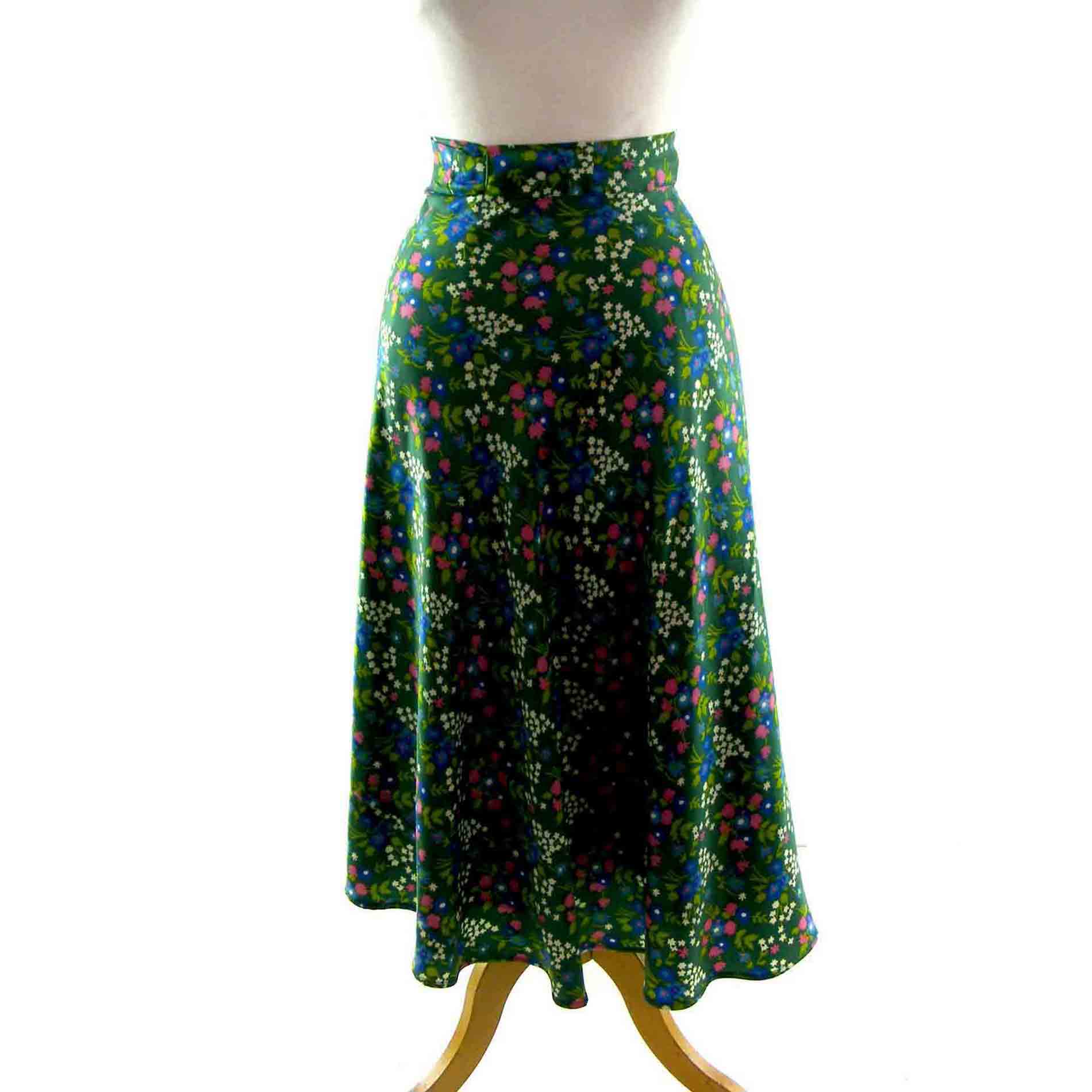 Green floral print midi Skirt Blue 17 Vintage Clothing