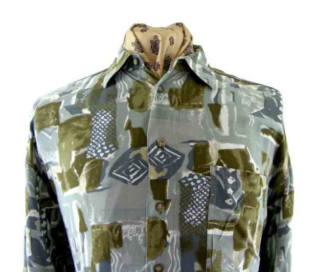 Vintage 90s shirt - Image 2