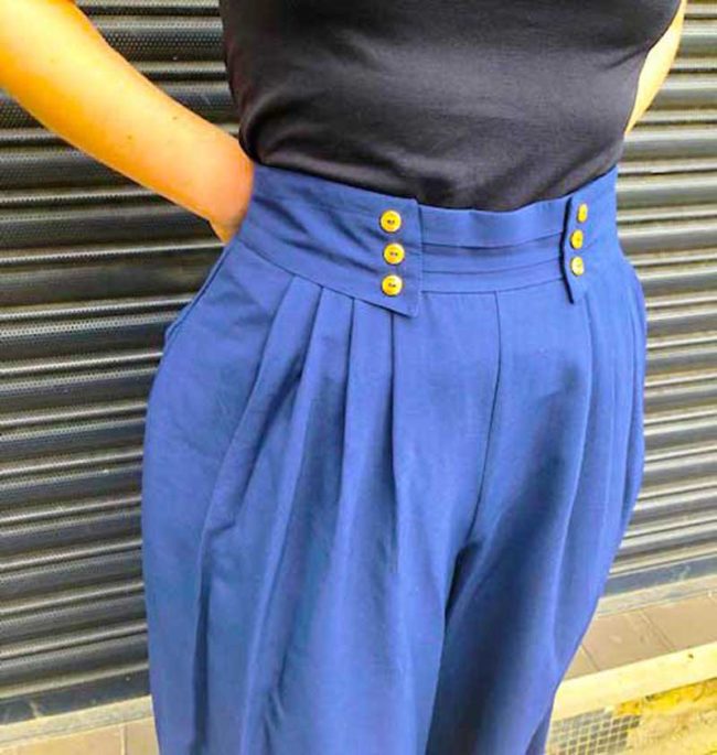 Close up of 90s Navy Blue Culottes