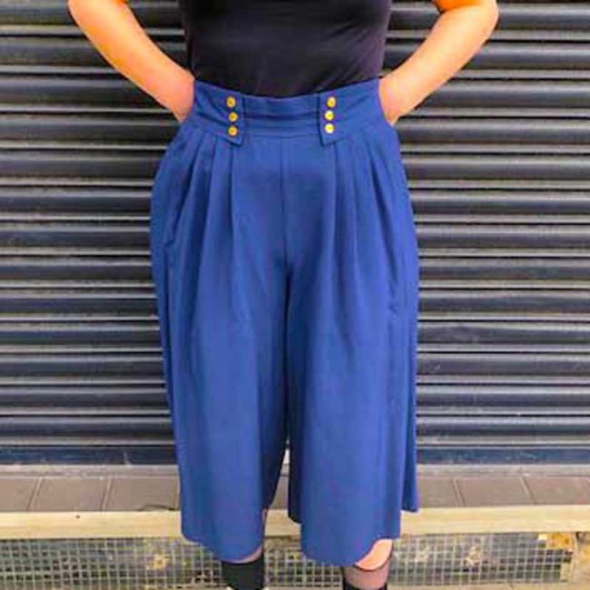 90s Navy Blue Culottes
