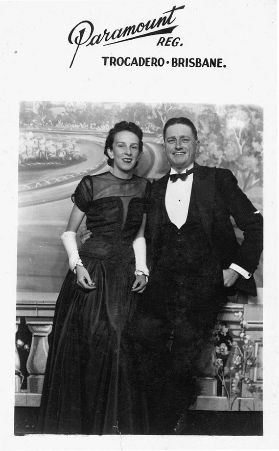Couple in evening clothes at the Trocadero, Brisbane, 1948. Couple in evening clothes at the Trocadero, Brisbane, 1948.